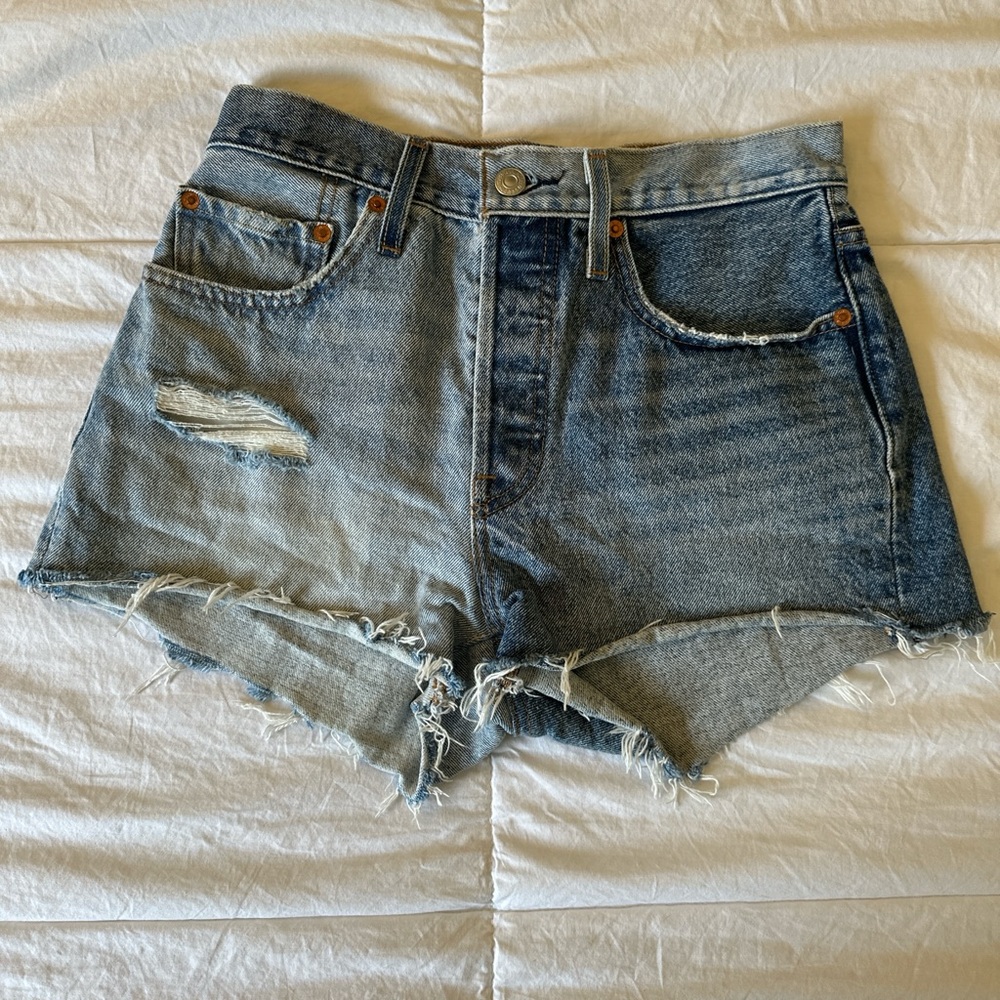 Two Tone Levi’s denim Women's Shorts